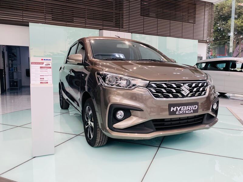 Suzuki Ertiga Hybrid AT : giá xe, giá lăn bánh và khuyến mãi Suzuki Ertiga Hybrid AT : giá xe, giá lăn bánh và khuyến mãi