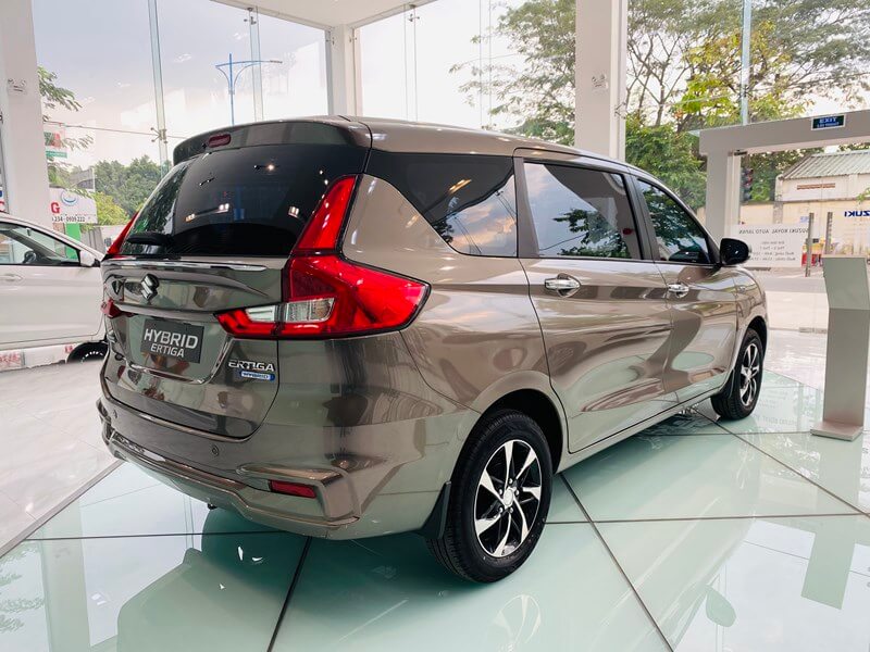 Suzuki Ertiga Hybrid AT : giá xe, giá lăn bánh và khuyến mãi