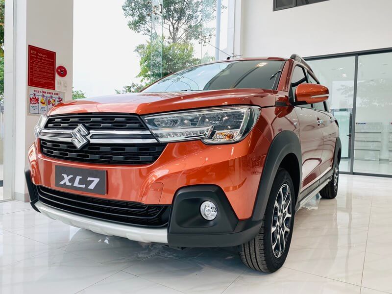 Suzuki XL7 giá xe, giá lăn bánh và khuyến mãi Suzuki XL7 giá xe, giá lăn bánh và khuyến mãi